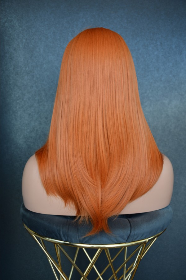 Omuzda Bakır Perçemli Fiber Sentetik Peruk